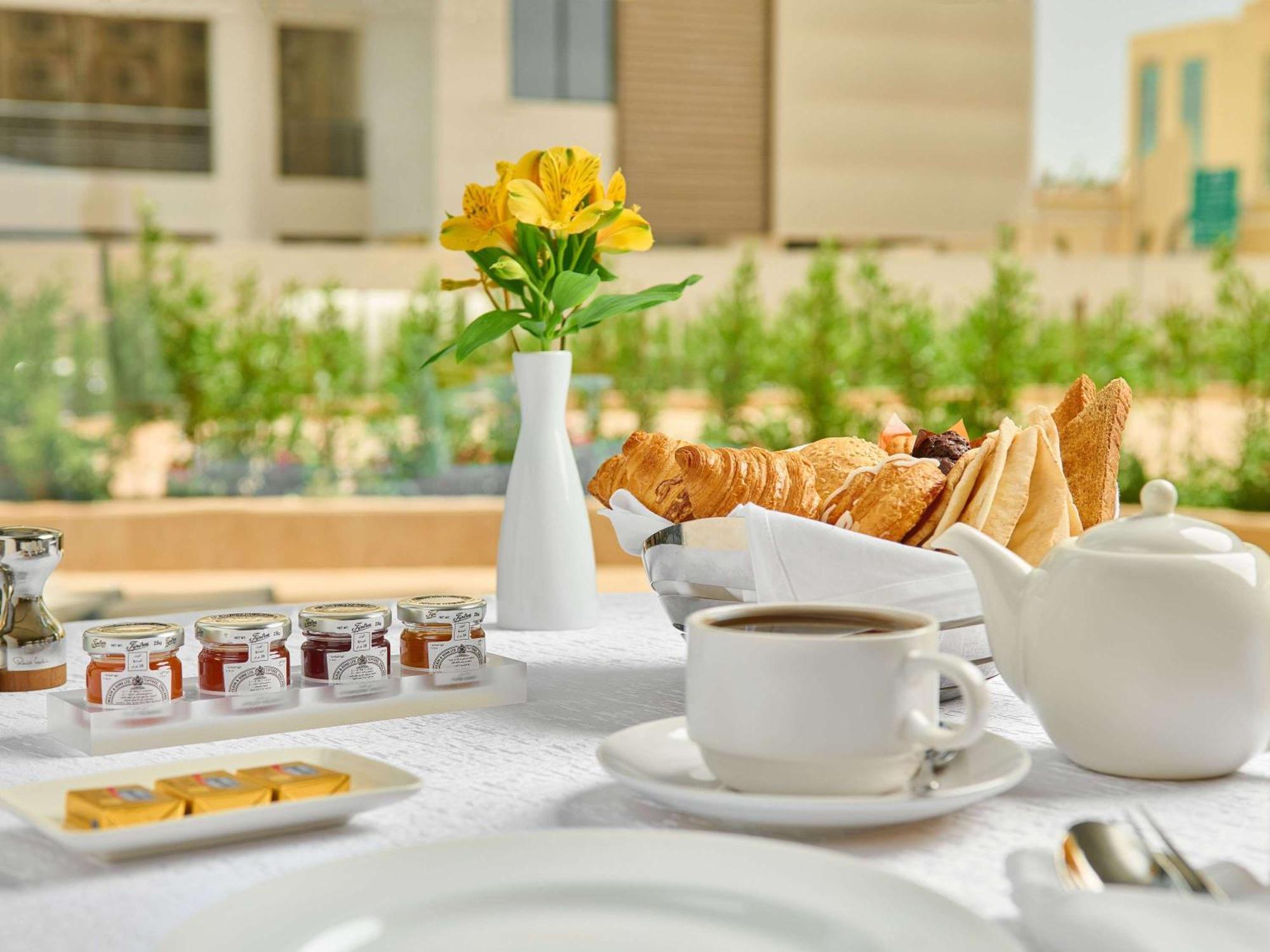 Mercure Riyadh Al Anoud 外观 照片