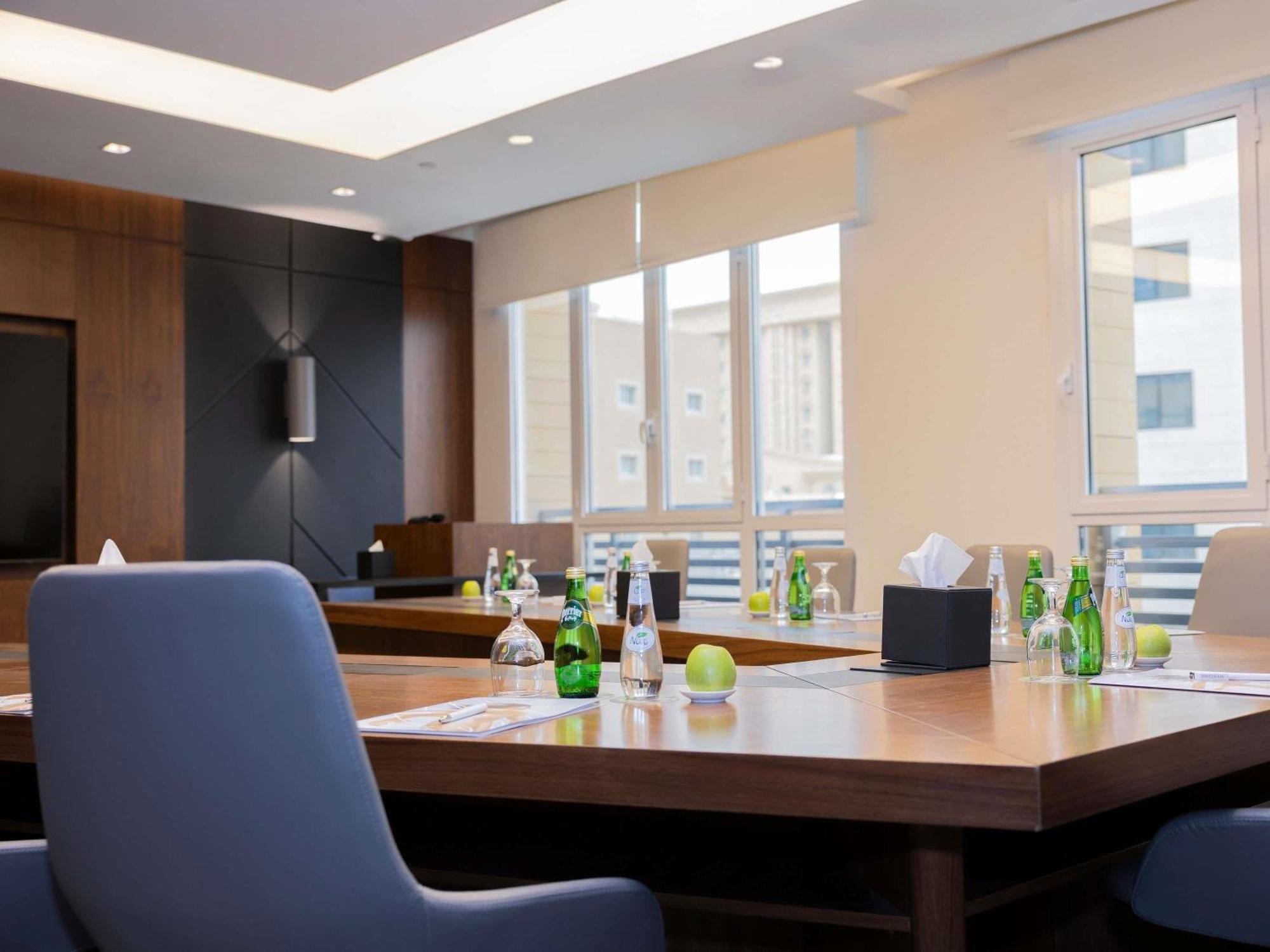 Mercure Riyadh Al Anoud 外观 照片